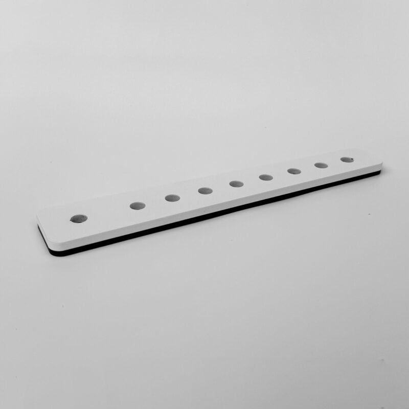MENORAH STRIP | WHITE MENORAH STRIP | WHITE